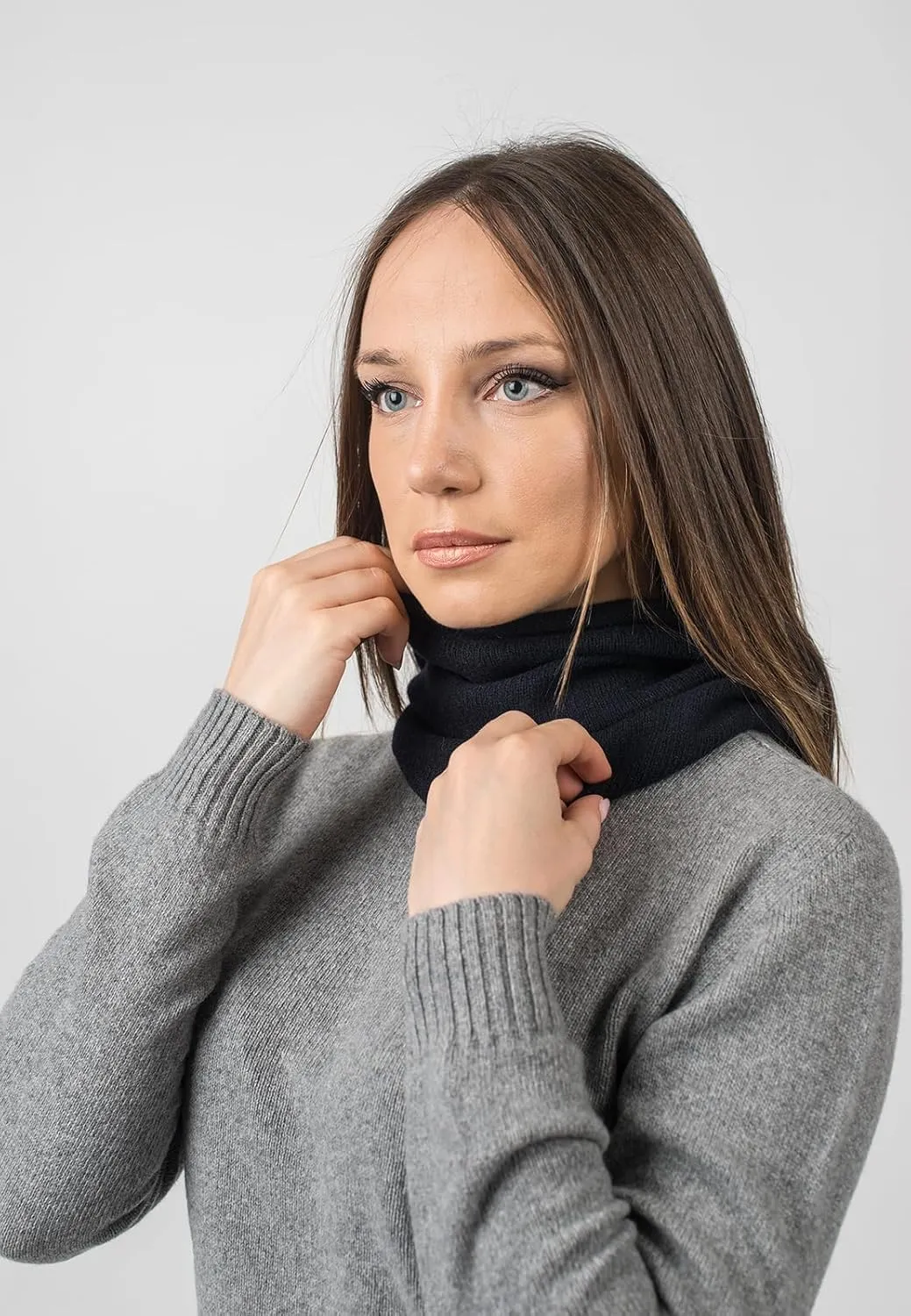 Dalle Piane Cashmere - Infinity scarf in 100% regenerated cashmere - Woman/Man, One size