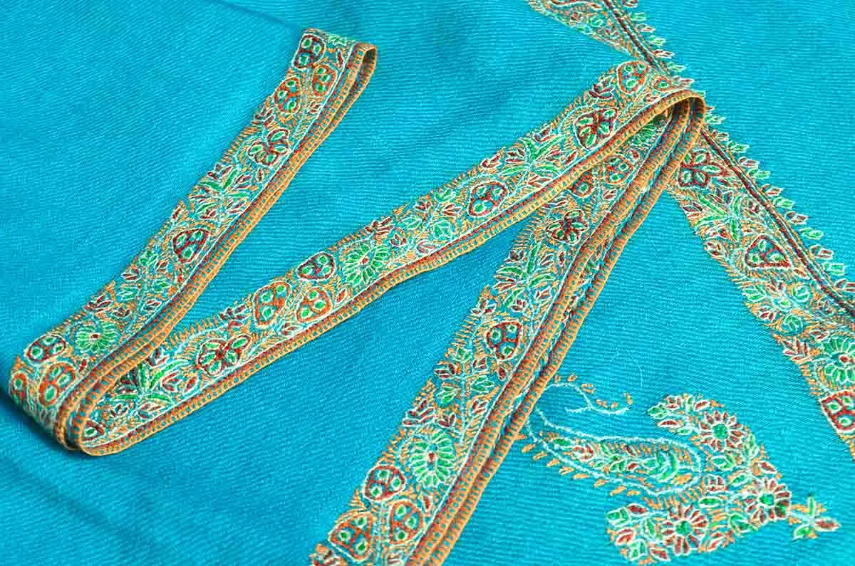 small embroidery shawl - 5056