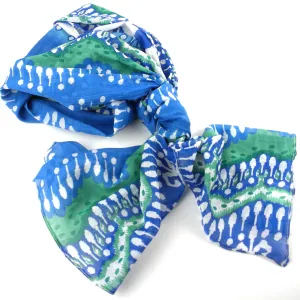 White and Blue Ikat Cotton Scarf Asha Handicrafts